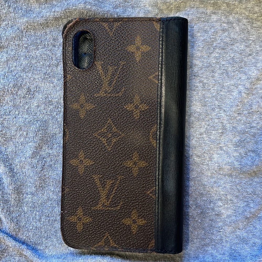 Phone case/cover - Picture 2 of 5